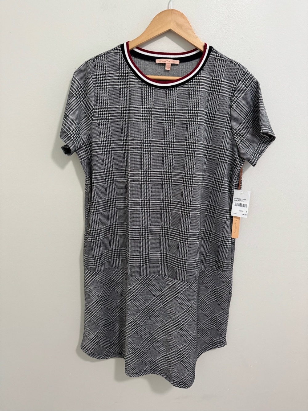 Gibson Latimer NWT Houndstooth Print Shift Dress